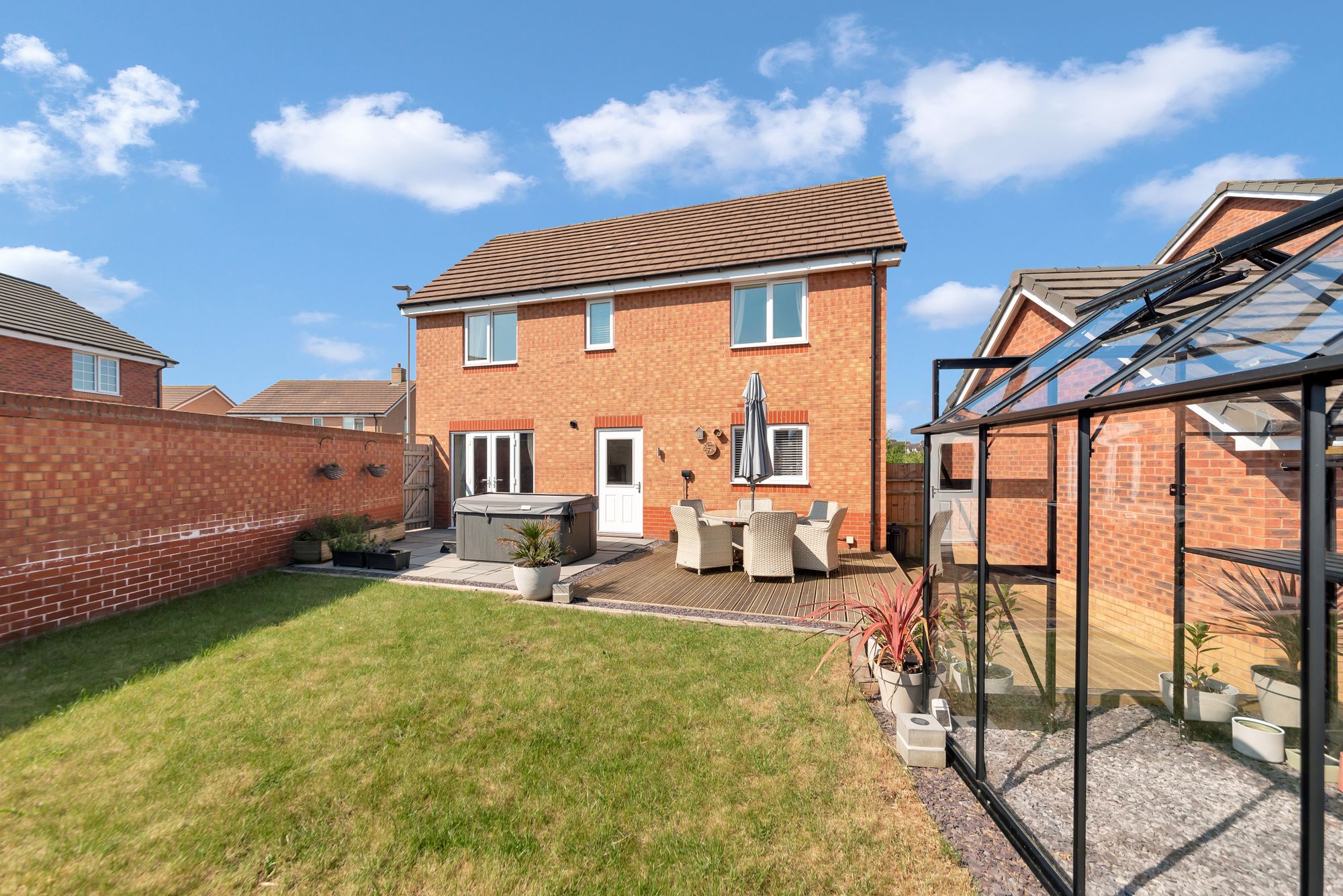 3 bed detached house for sale in Skylark Drive, Pershore 16