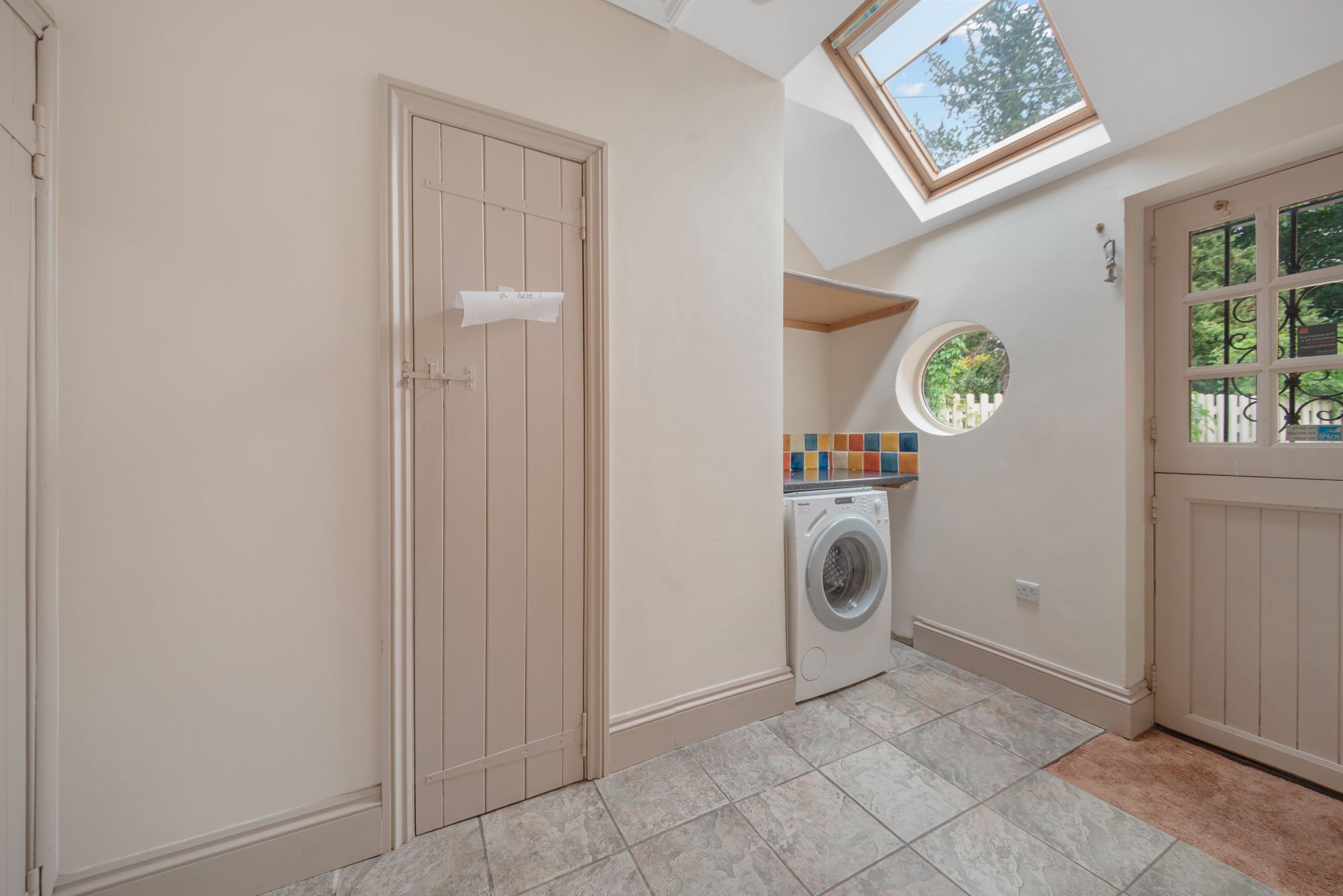 5 bed detached house for sale in Main Road, Pershore  - Property Image 5