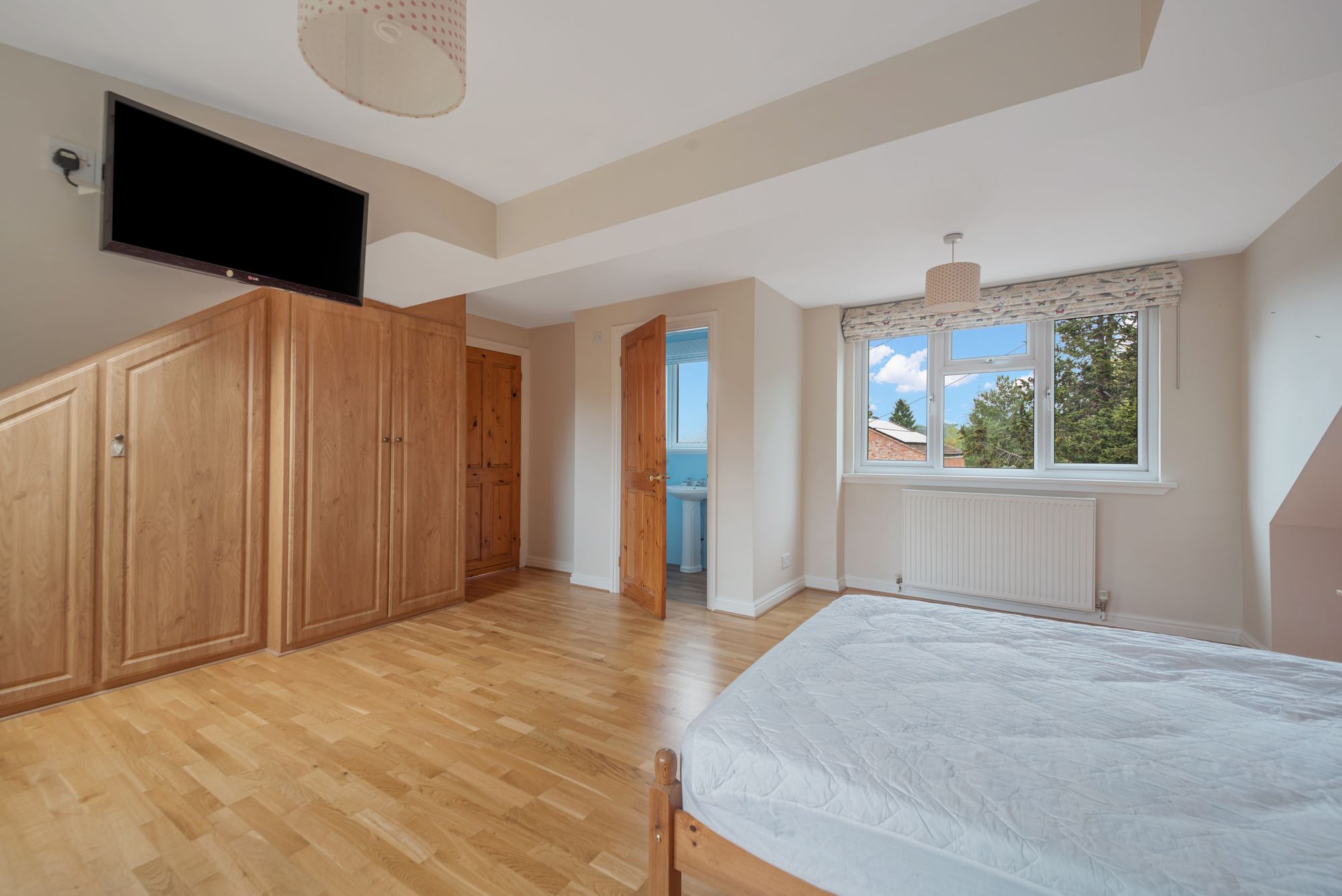 5 bed detached house for sale in Main Road, Pershore  - Property Image 15