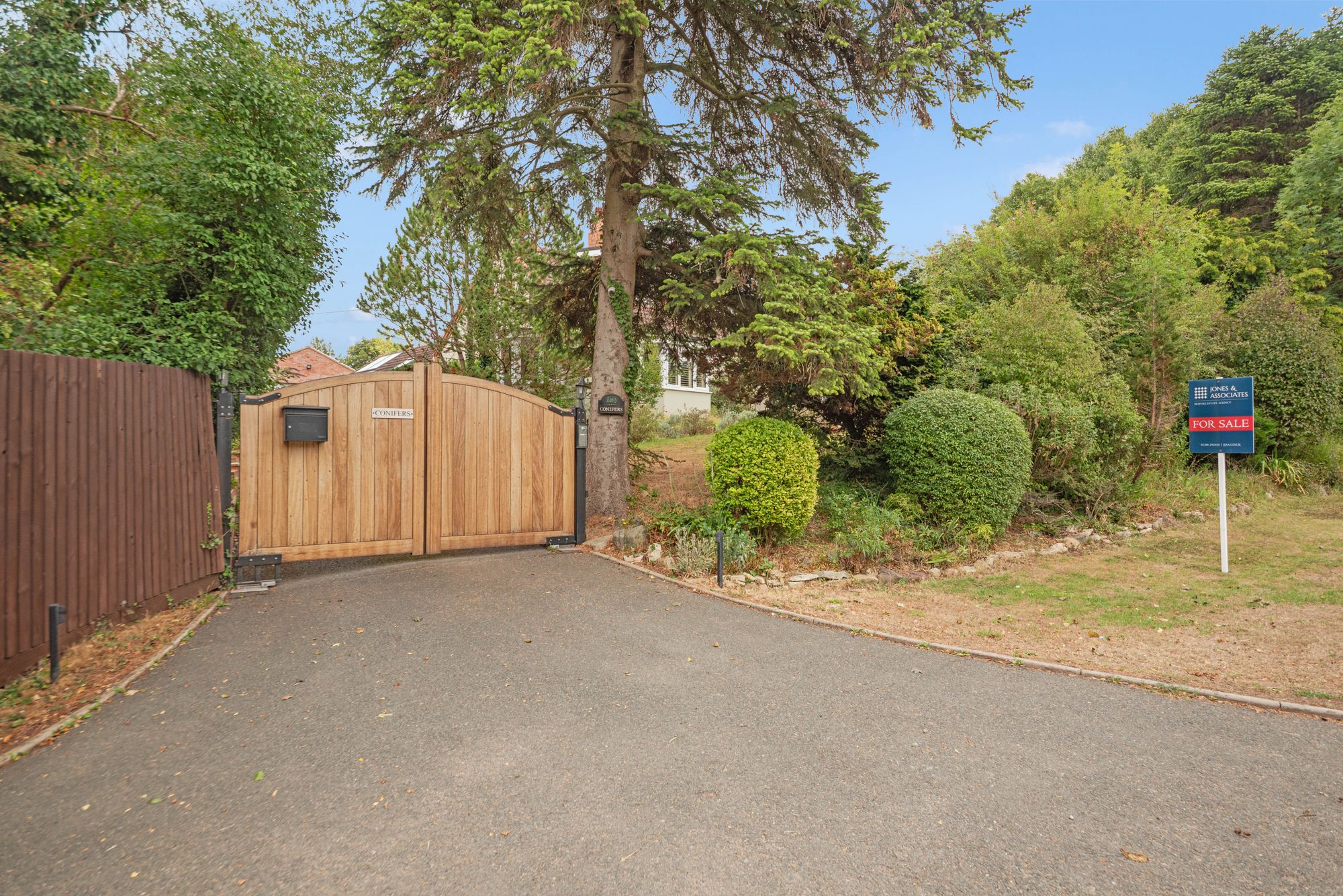 5 bed detached house for sale in Main Road, Pershore  - Property Image 23