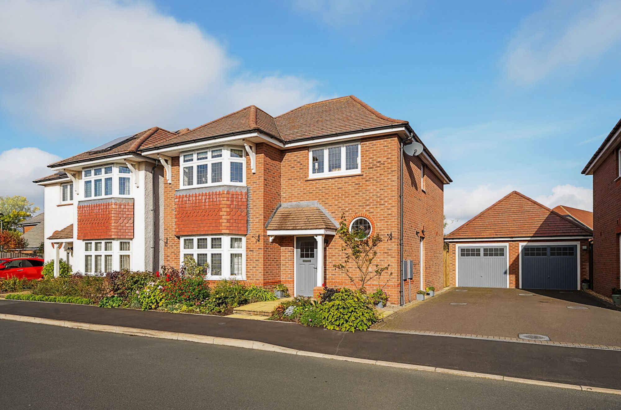 3 bed detached house for sale in Choules Close, Pershore  - Property Image 1