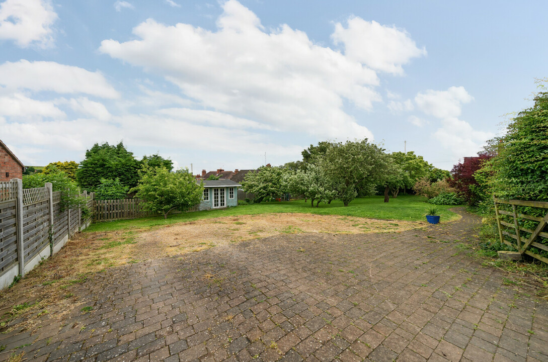 3 bed detached house for sale in Lodge Hill, Worcester  - Property Image 17