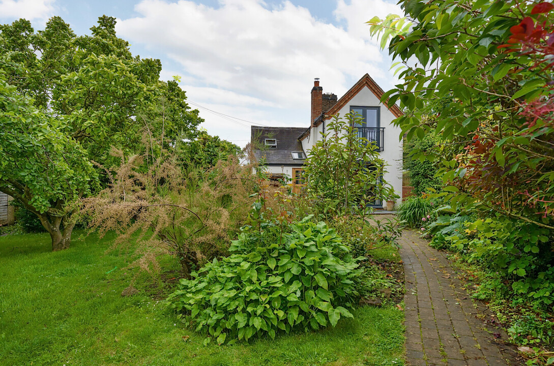 3 bed detached house for sale in Lodge Hill, Worcester  - Property Image 18