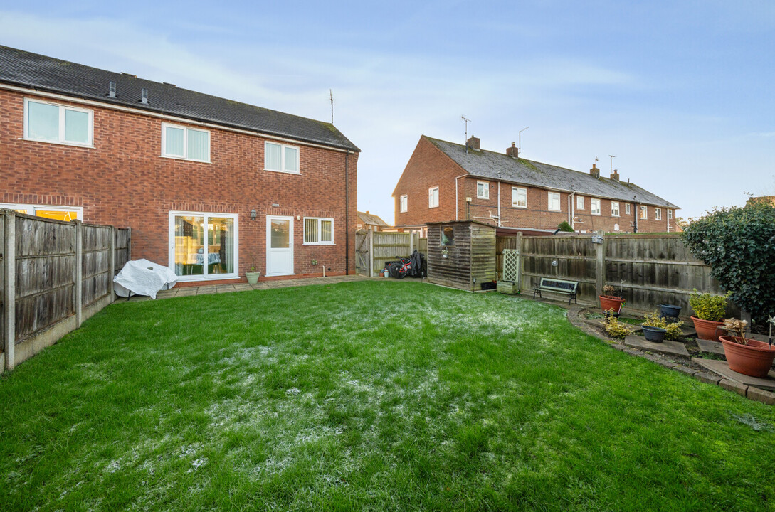 2 bed semi-detached house for sale in Woodward Road, Pershore  - Property Image 19