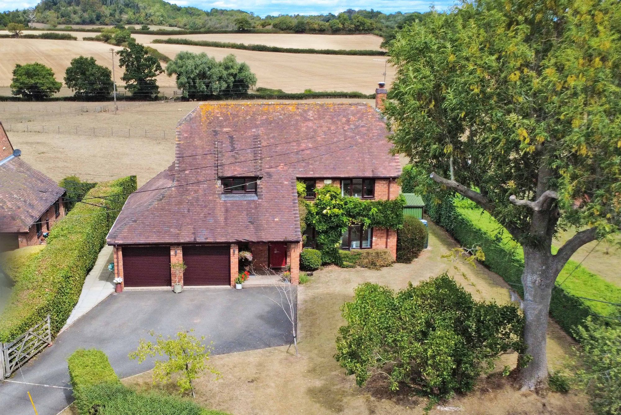 4 bed detached house for sale in Forthampton, Gloucester - Property Image 1