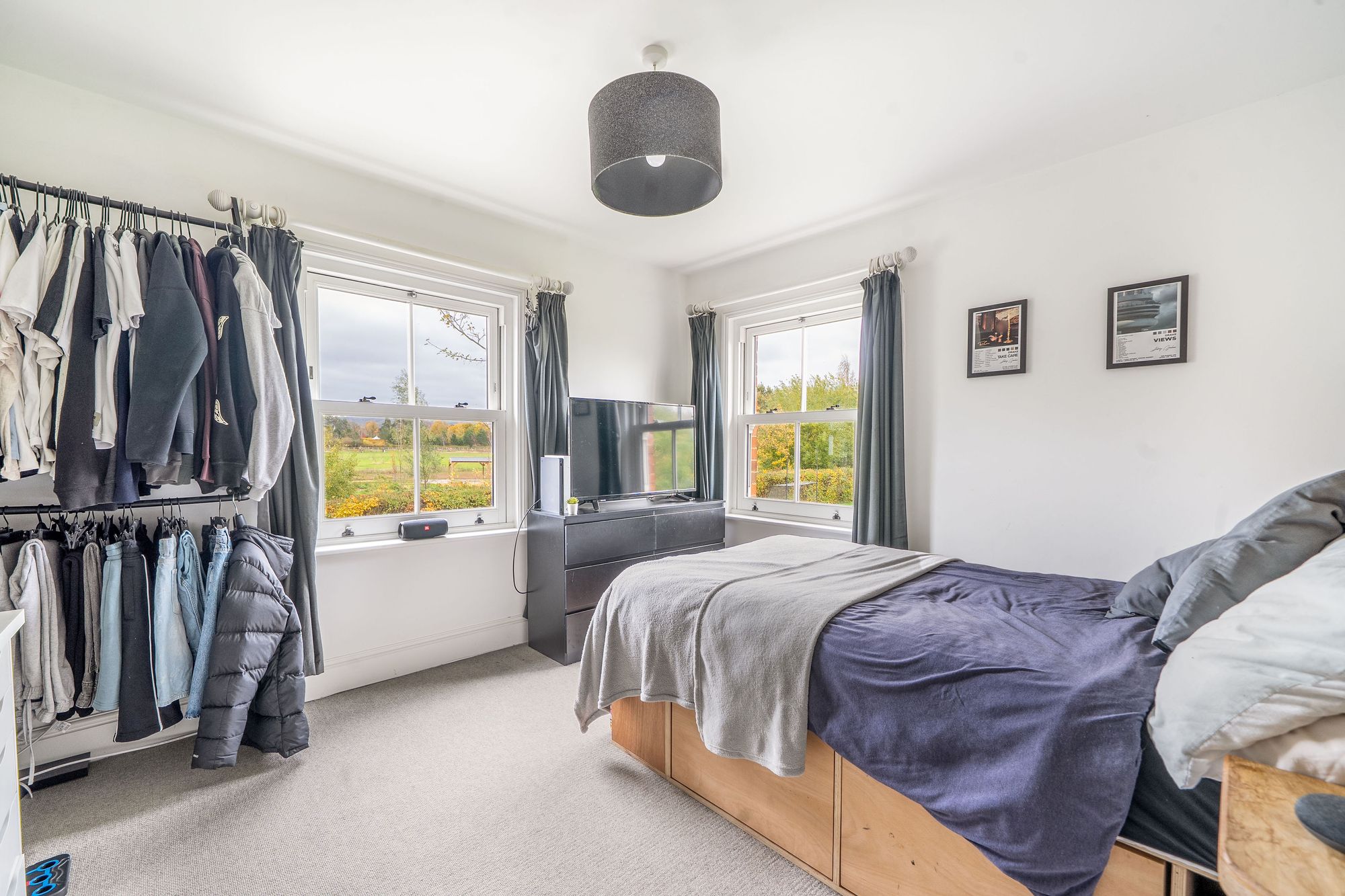 6 bed detached house for sale in Eckington, Pershore 18