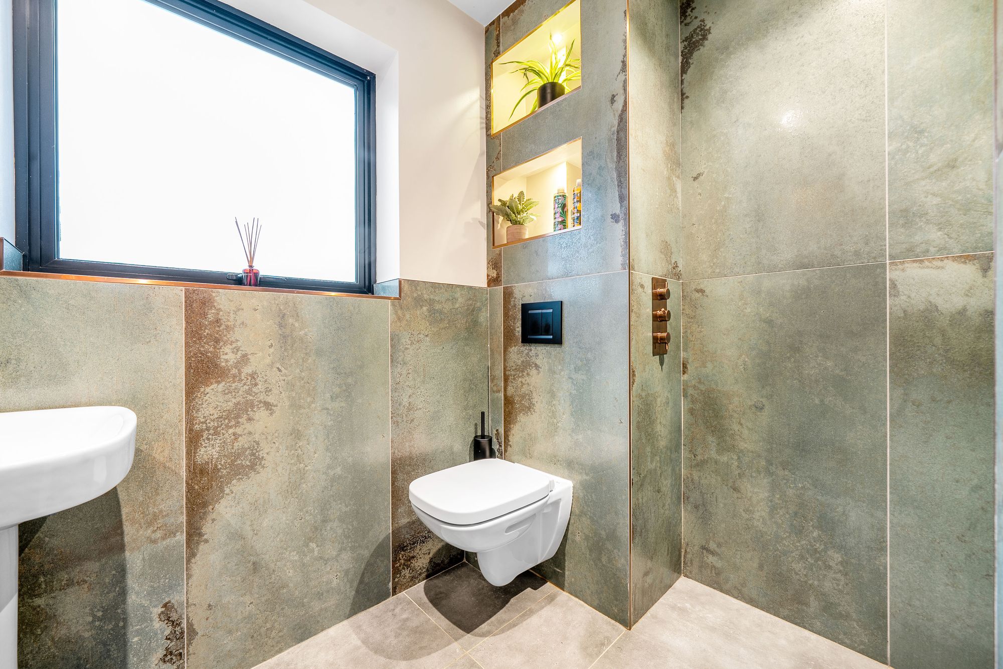 6 bed detached house for sale in Eckington, Pershore  - Property Image 31