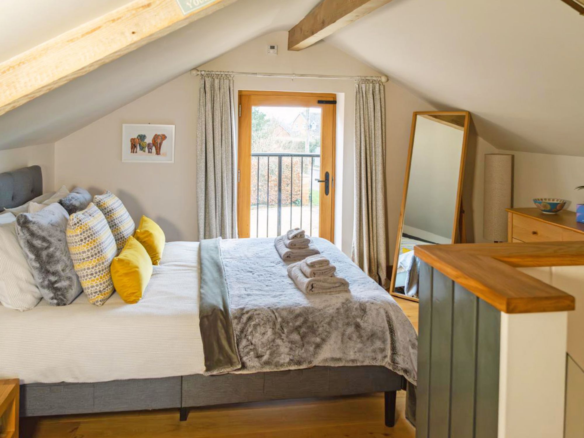 6 bed detached house for sale in Eckington, Pershore 32