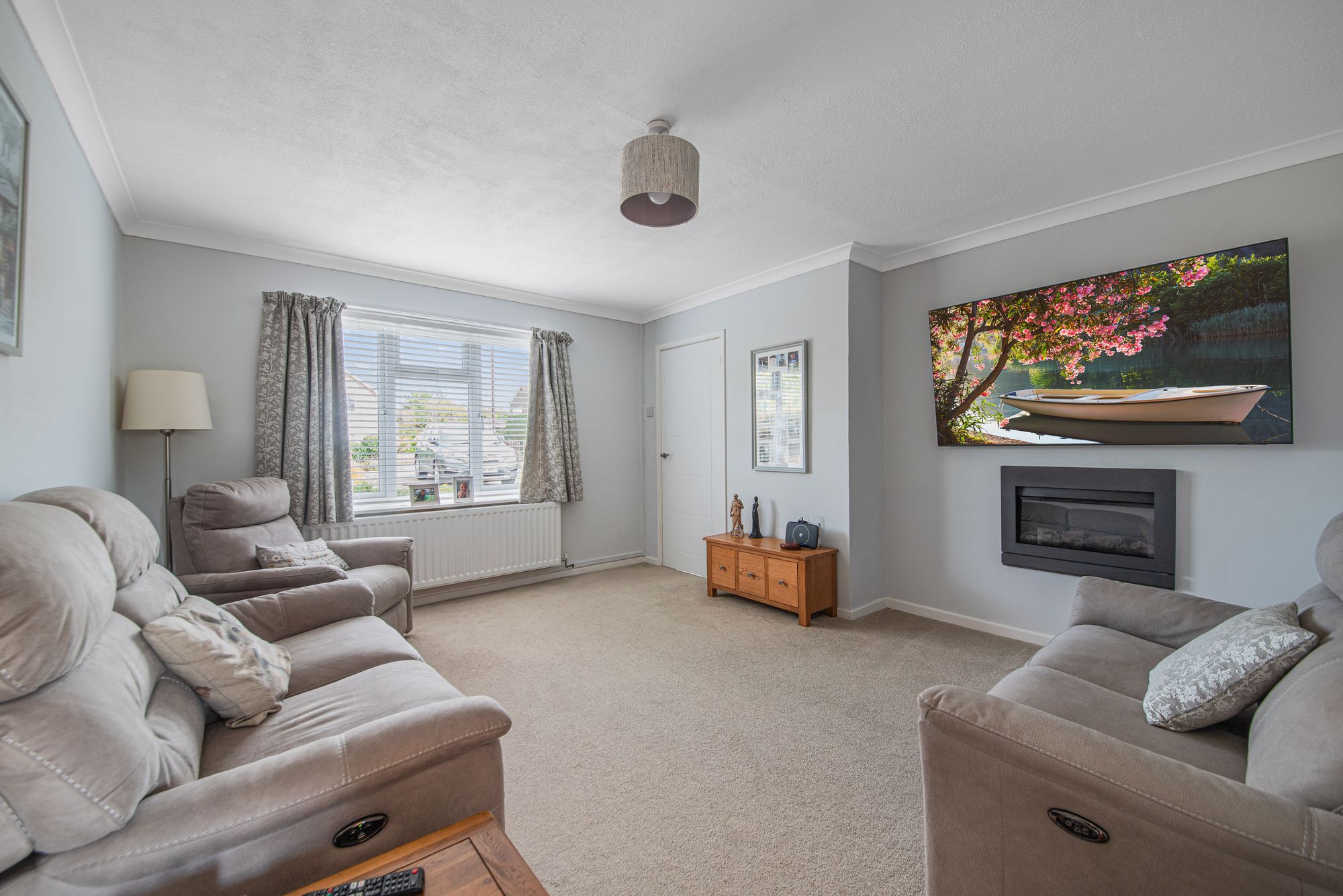 3 bed semi-detached house for sale in Stonebow Road, Pershore  - Property Image 4