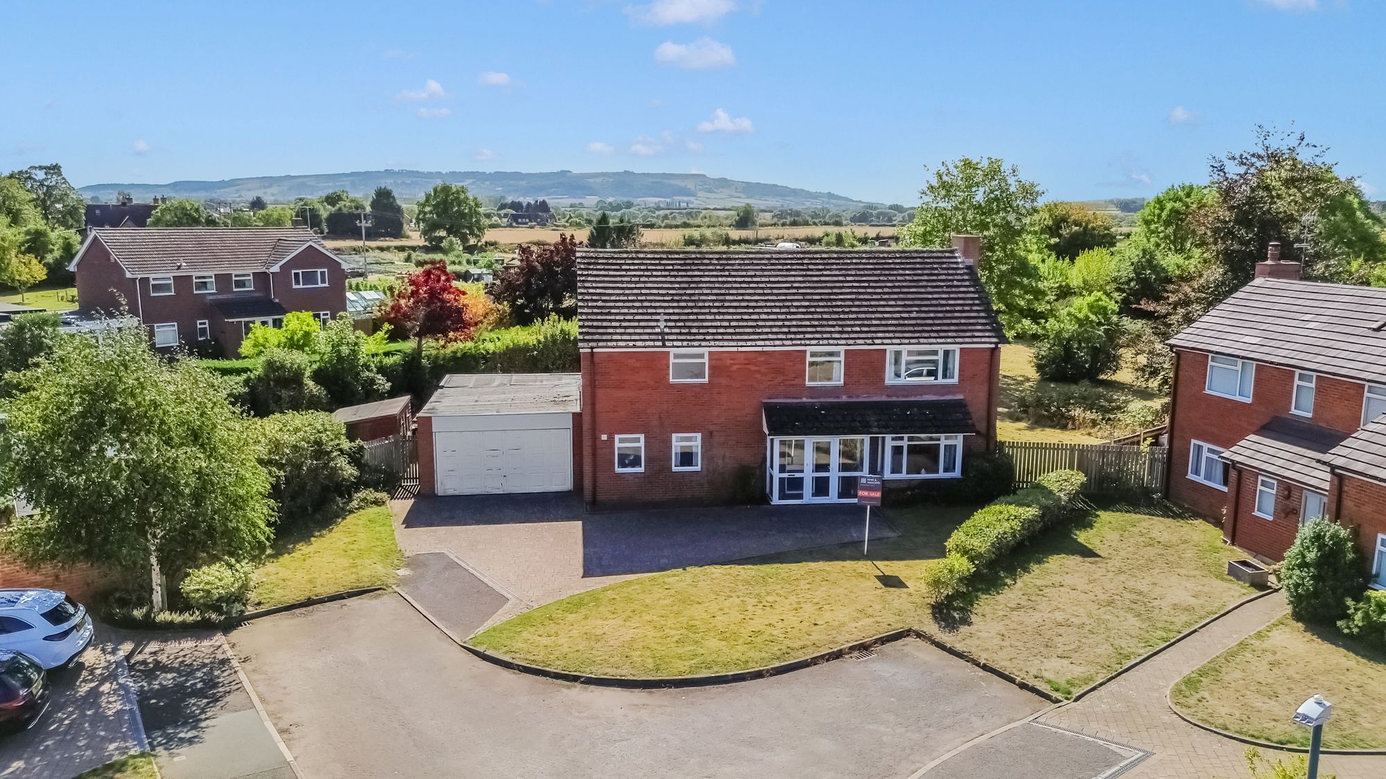 5 bed detached house for sale in Butt Furlong, Pershore 23