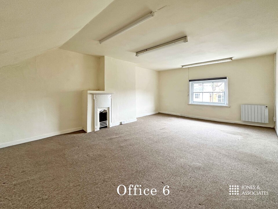 Office to rent in Broad Street, Pershore  - Property Image 6