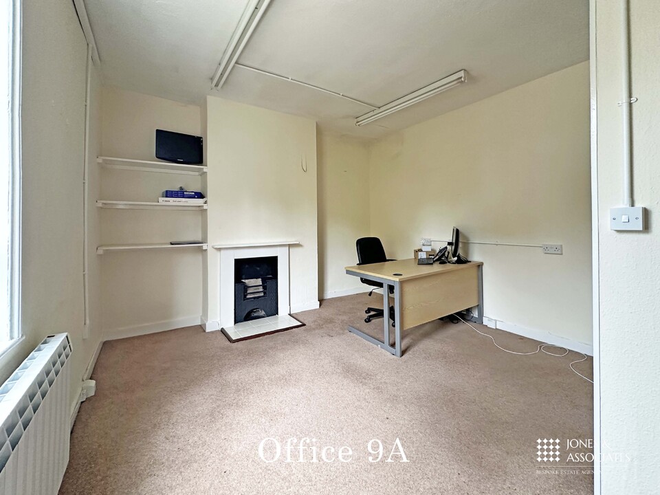 Office to rent in Broad Street, Pershore  - Property Image 2