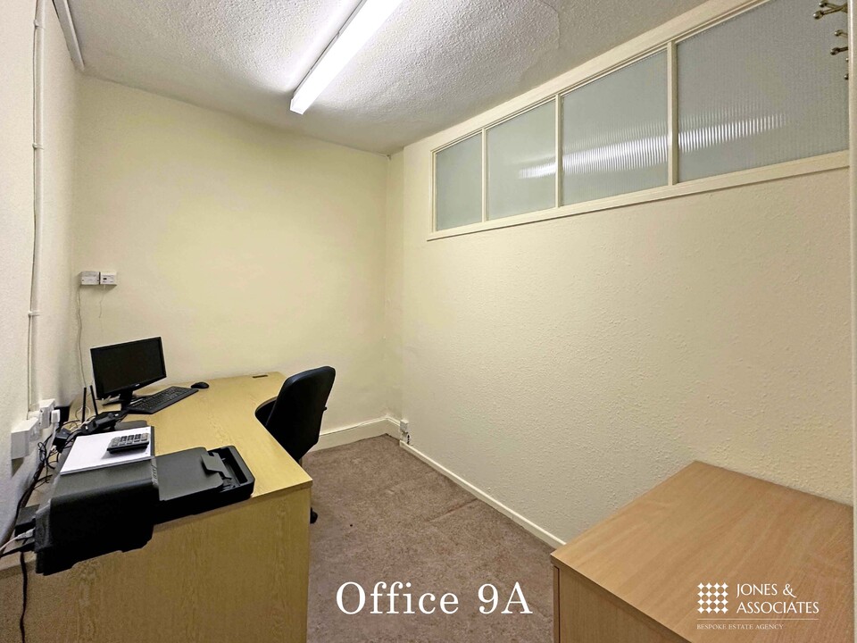 Office to rent in Broad Street, Pershore  - Property Image 4