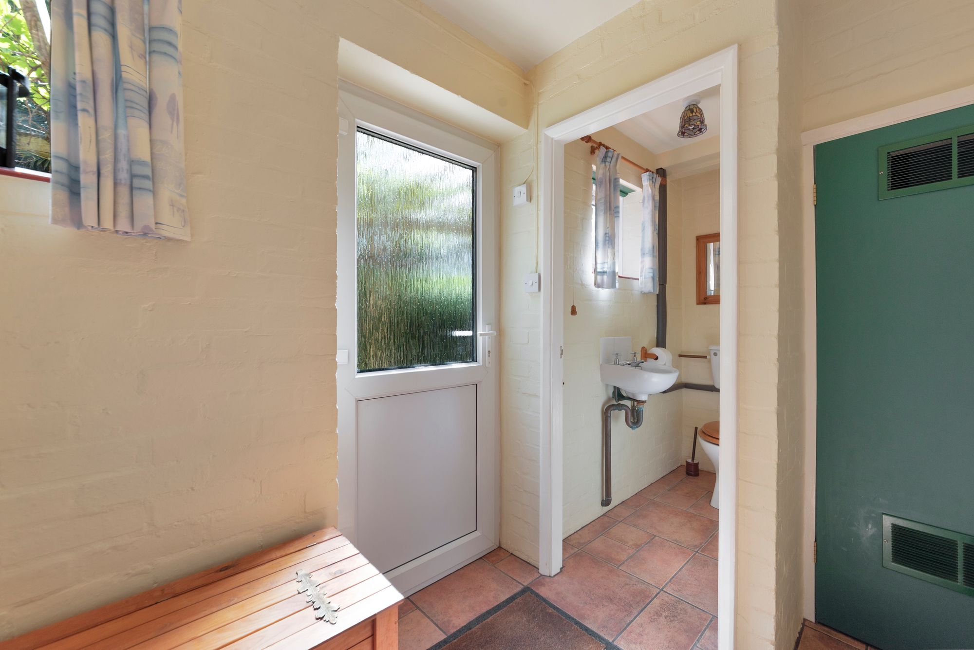 3 bed semi-detached house for sale in Hands Orchard, Pershore  - Property Image 6