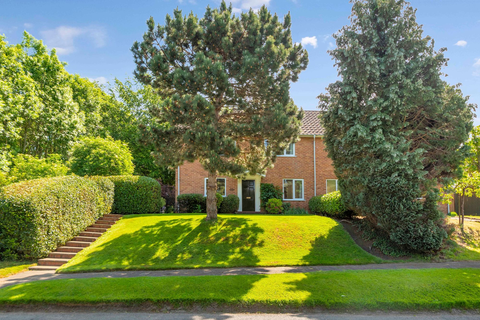 3 bed semi-detached house for sale in Hands Orchard, Pershore, WR10
