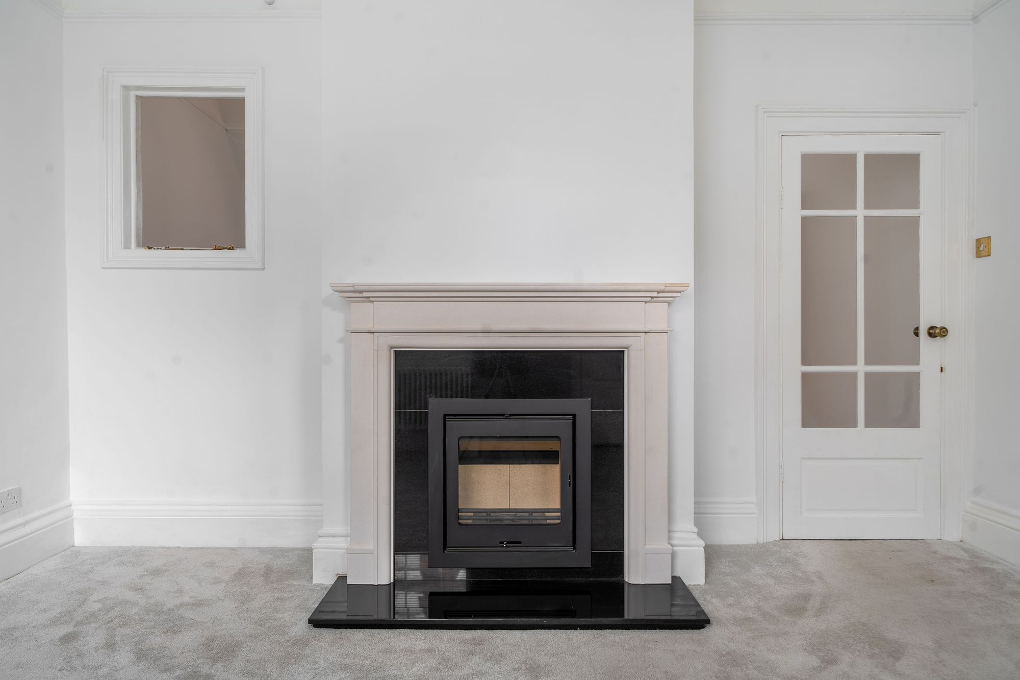 3 bed mid-terraced house for sale in Bridge Street, Pershore 6