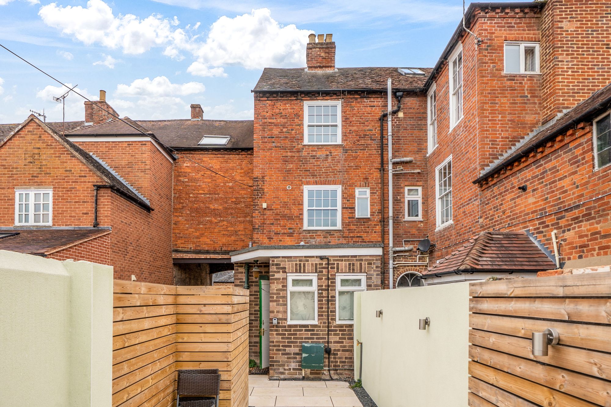 3 bed mid-terraced house for sale in Bridge Street, Pershore 15