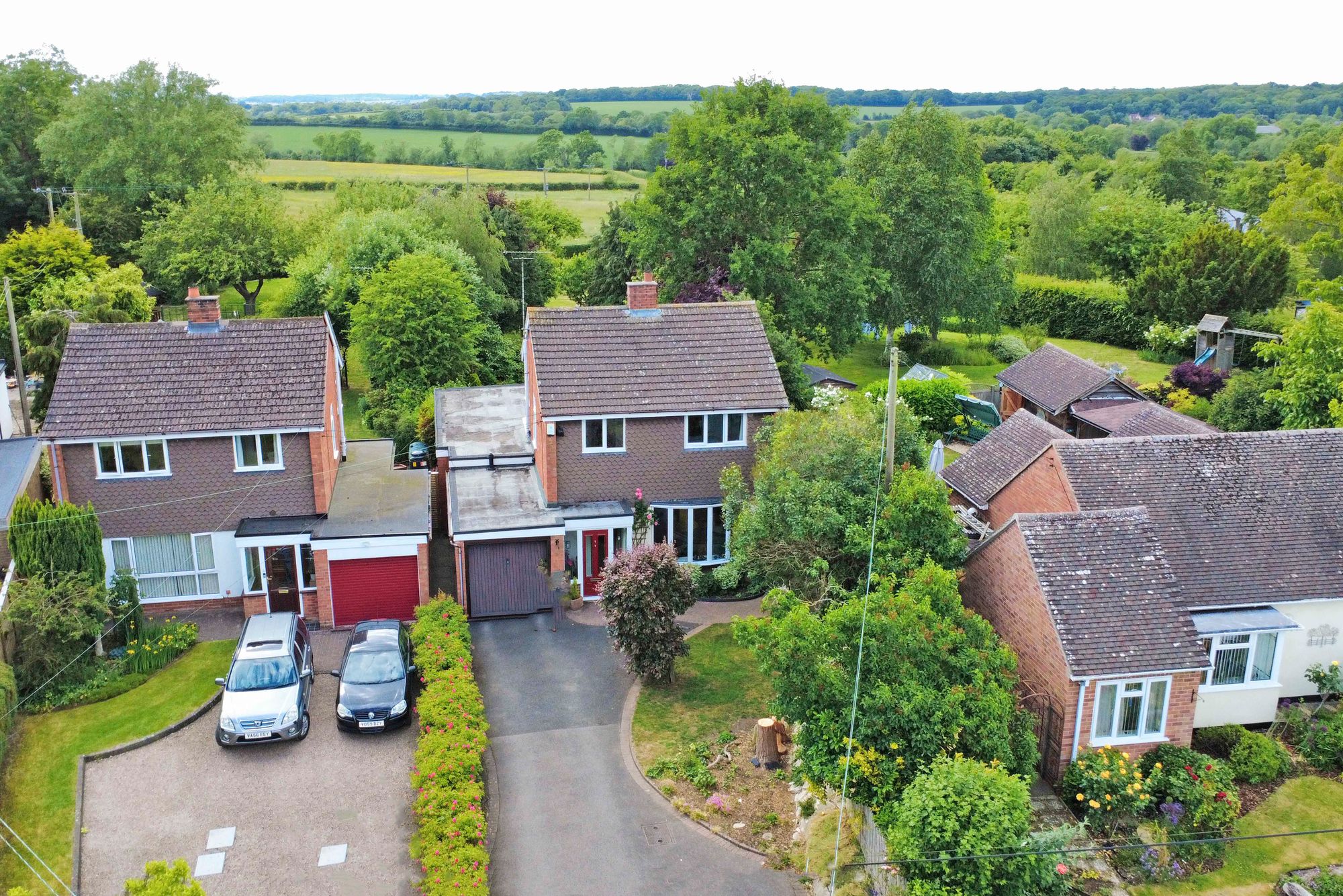 3 bed detached house for sale in Kington, Worcester  - Property Image 1