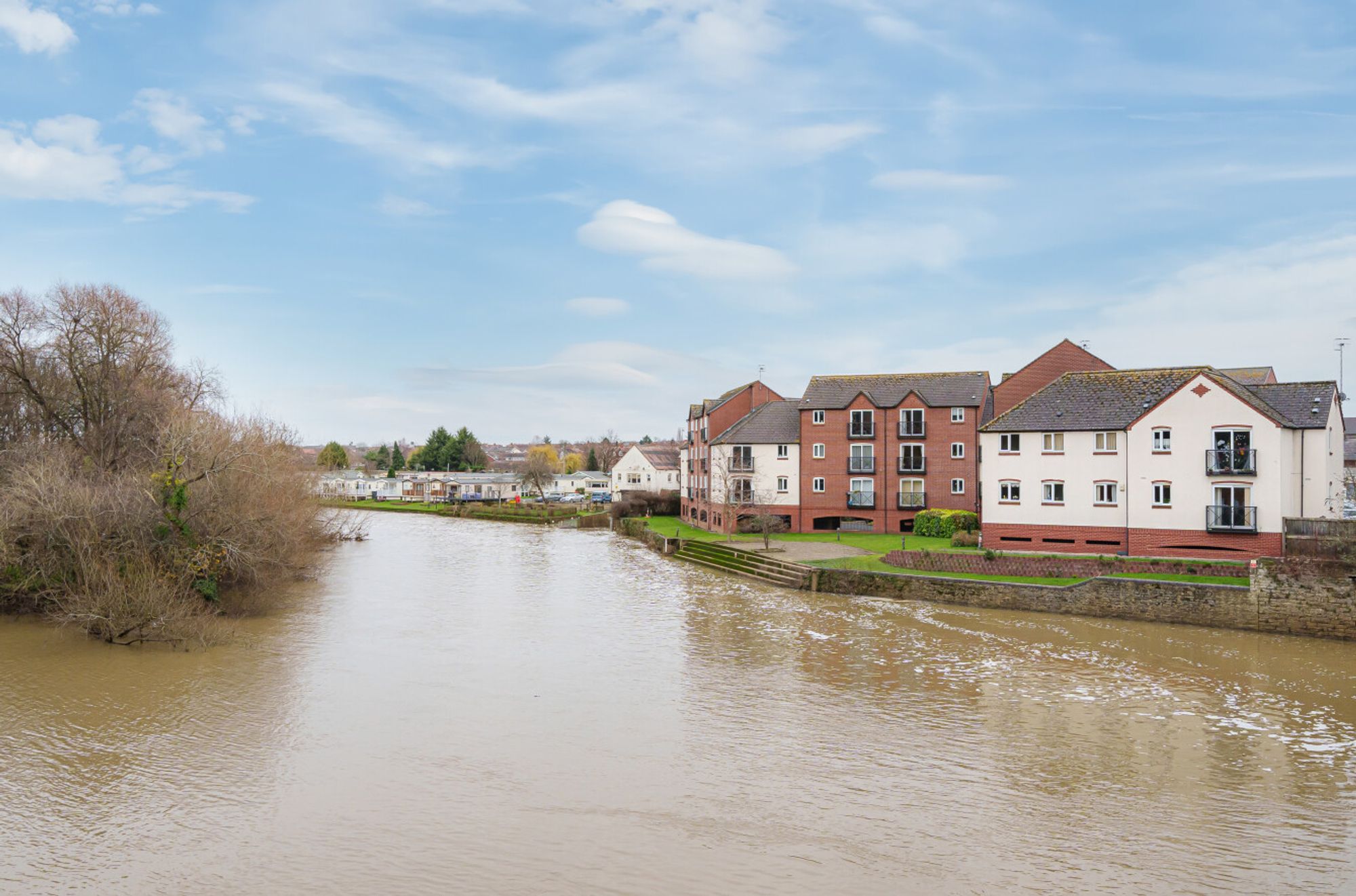 2 bed apartment for sale in Mortimers Quay, Evesham 10