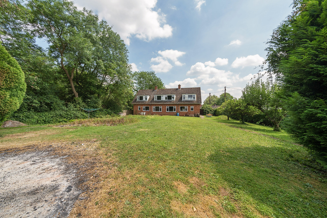 3 bed detached house for sale in Foredraught Lane, Droitwich  - Property Image 1