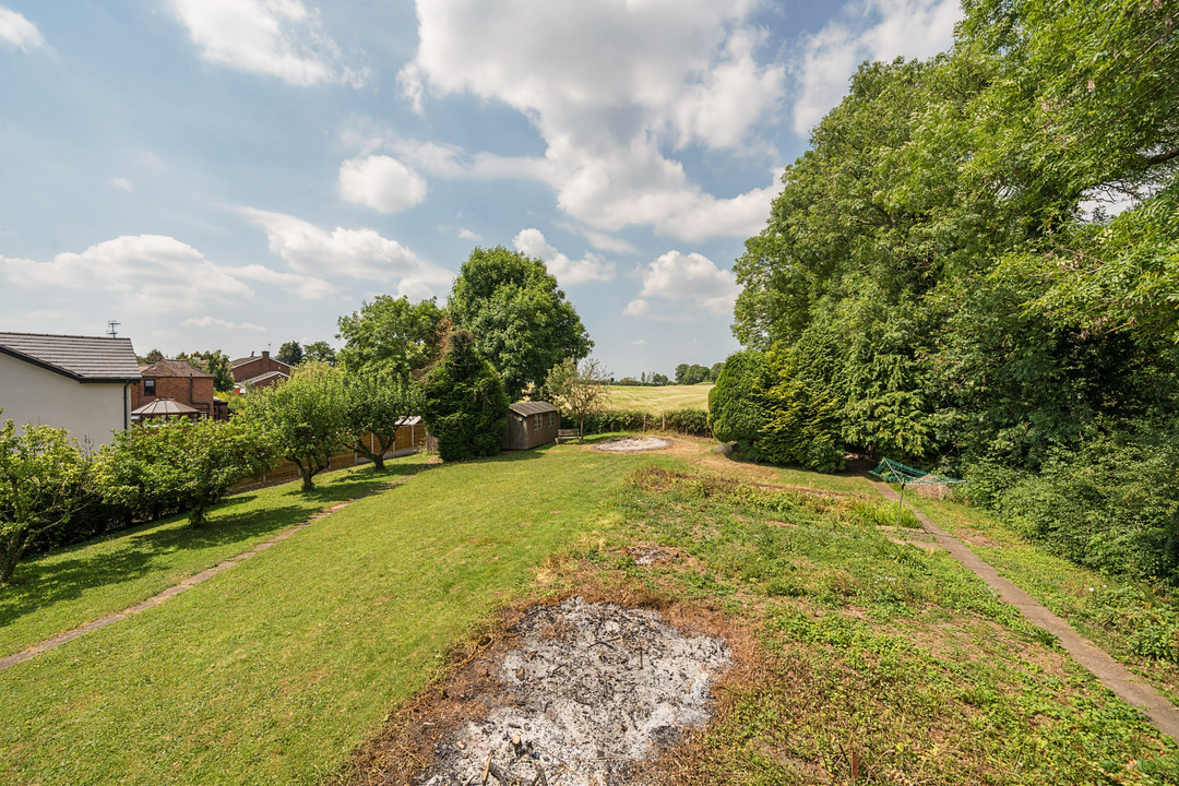 3 bed detached house for sale in Foredraught Lane, Droitwich  - Property Image 4