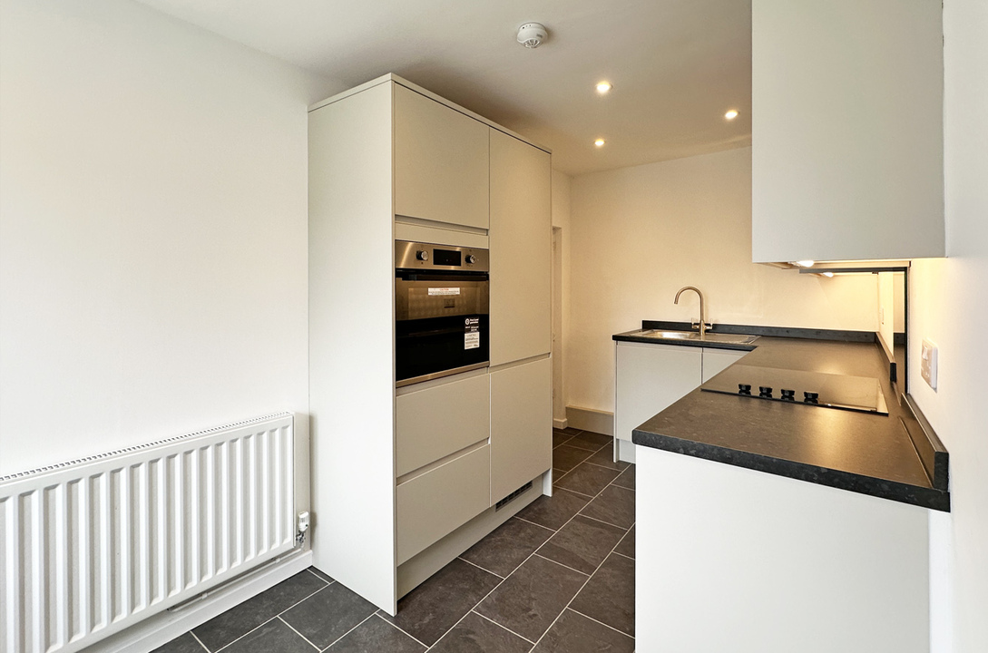 2 bed cottage to rent in Bridge Street, Pershore  - Property Image 3