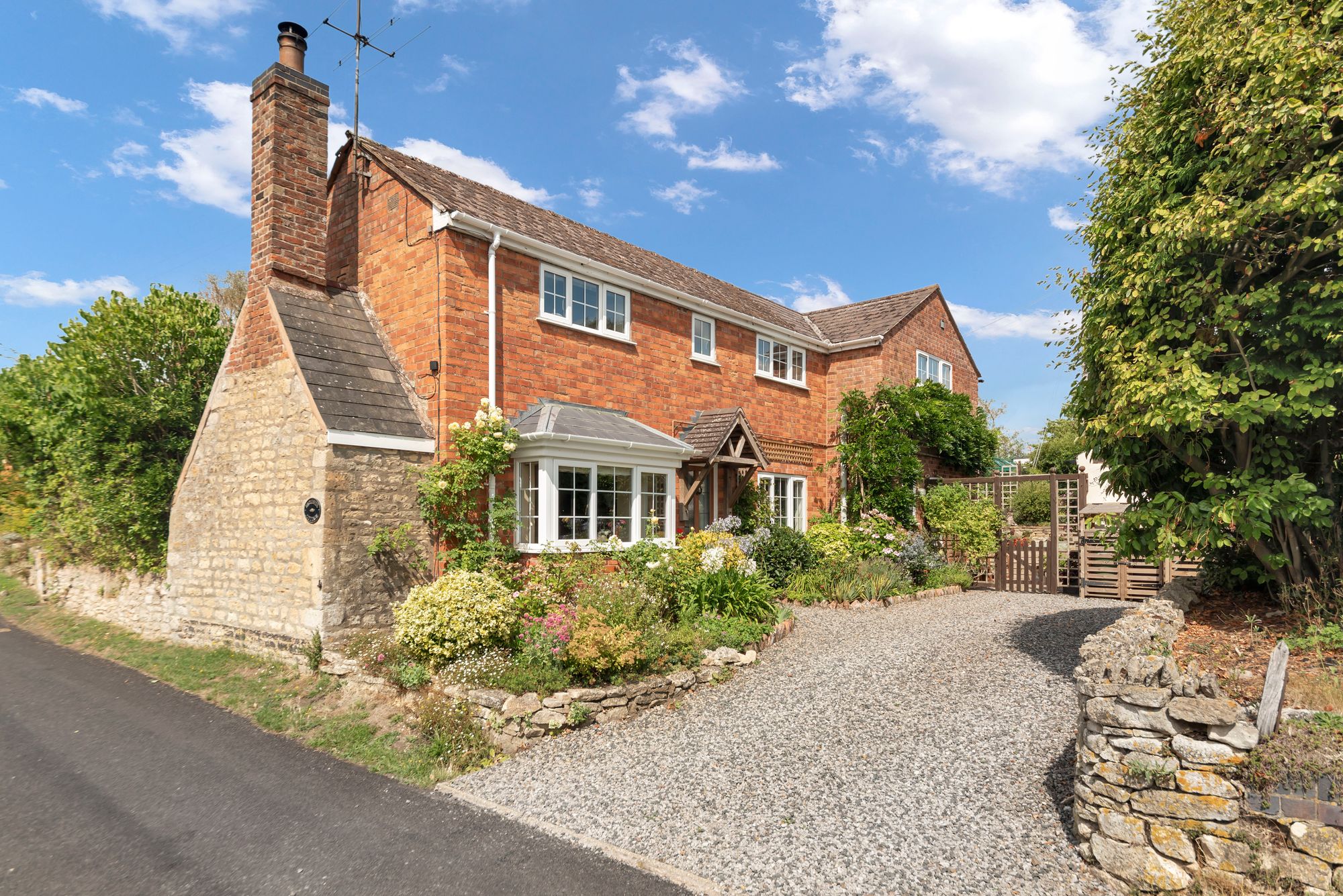3 bed detached house for sale in Upper End, Pershore, WR10