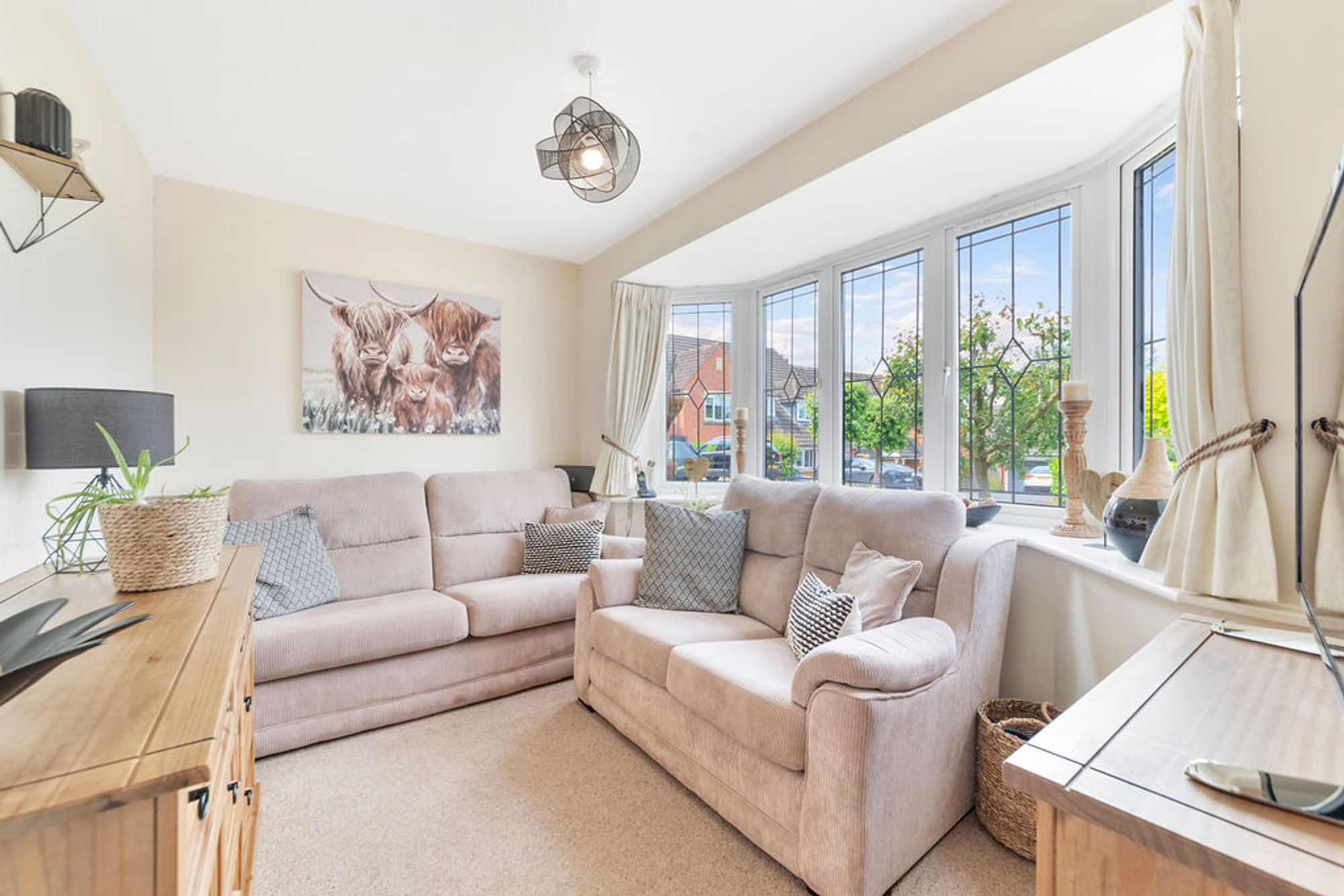 5 bed detached house for sale in Pear Tree Way, Droitwich  - Property Image 9