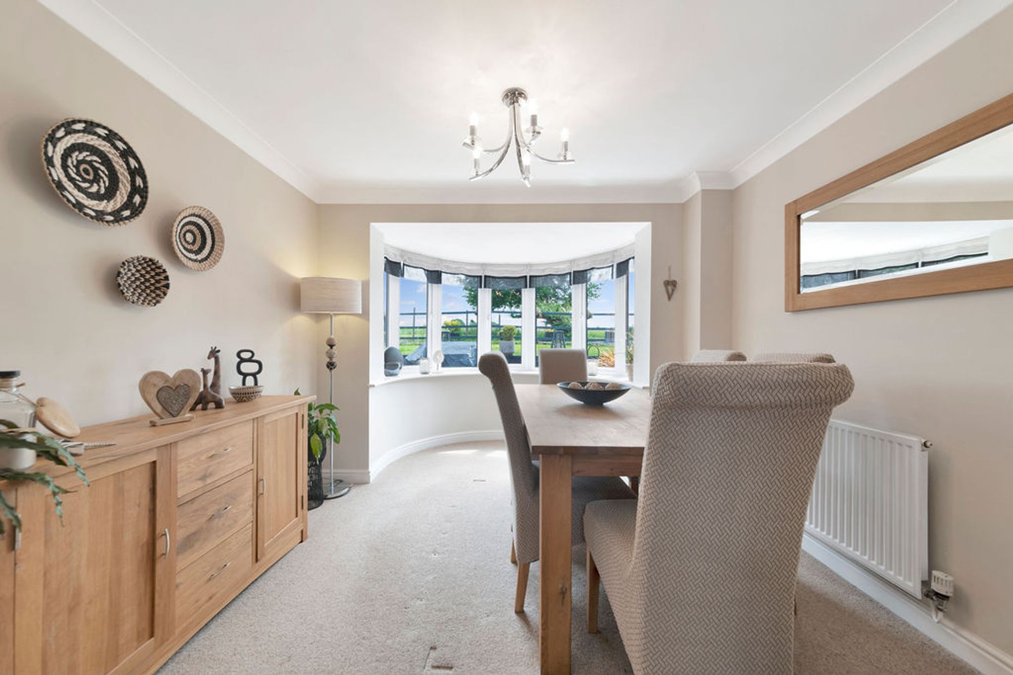 5 bed detached house for sale in Pear Tree Way, Droitwich  - Property Image 8