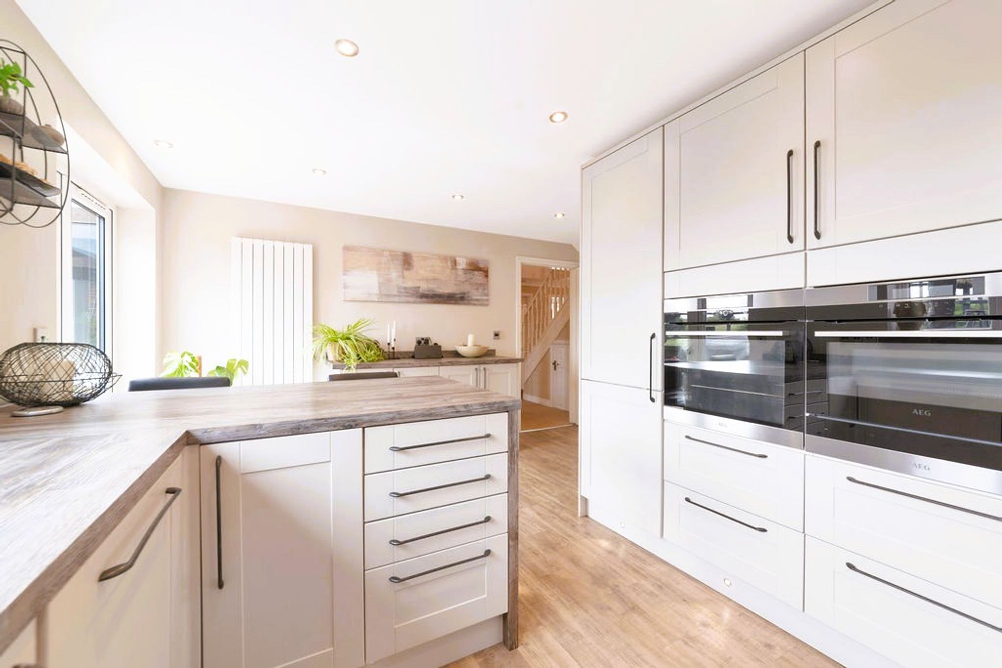 5 bed detached house for sale in Pear Tree Way, Droitwich 4