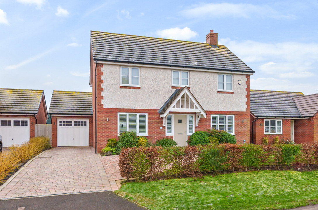 4 bed detached house for sale in Blacksmiths Lane, Lower Moor  - Property Image 1