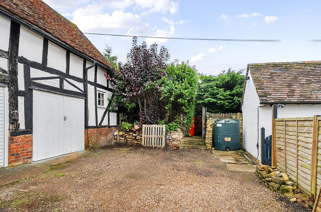 4 bed end of terrace house for sale in Court Cottages, Pershore  - Property Image 21