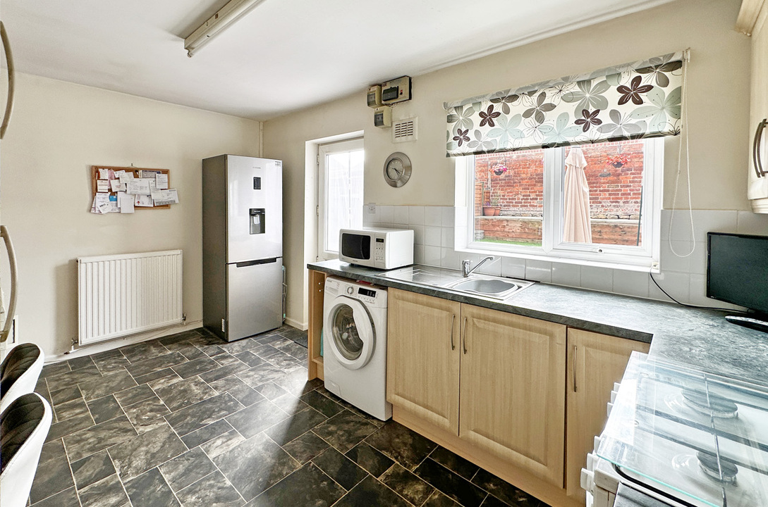 2 bed terraced house for sale in Head Street, Pershore  - Property Image 5