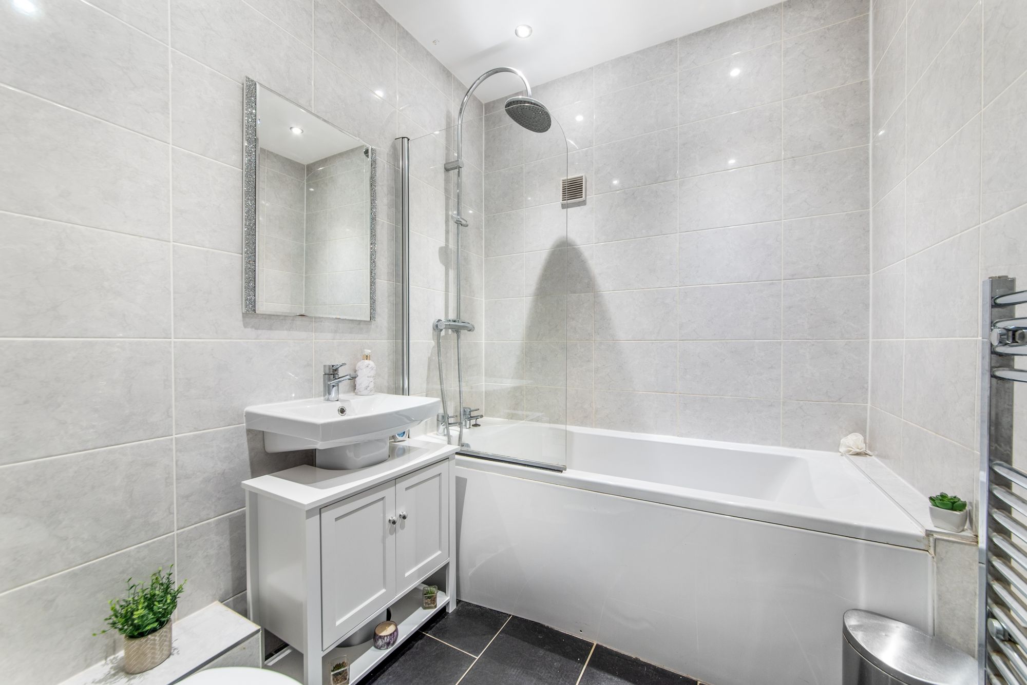 3 bed link detached house for sale in Keepers Close, Pershore  - Property Image 19