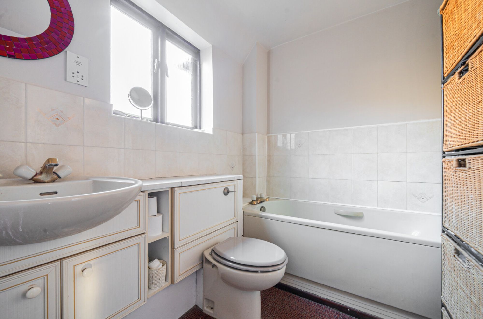 3 bed mid-terraced house for sale in Coach Drive, Pershore 10