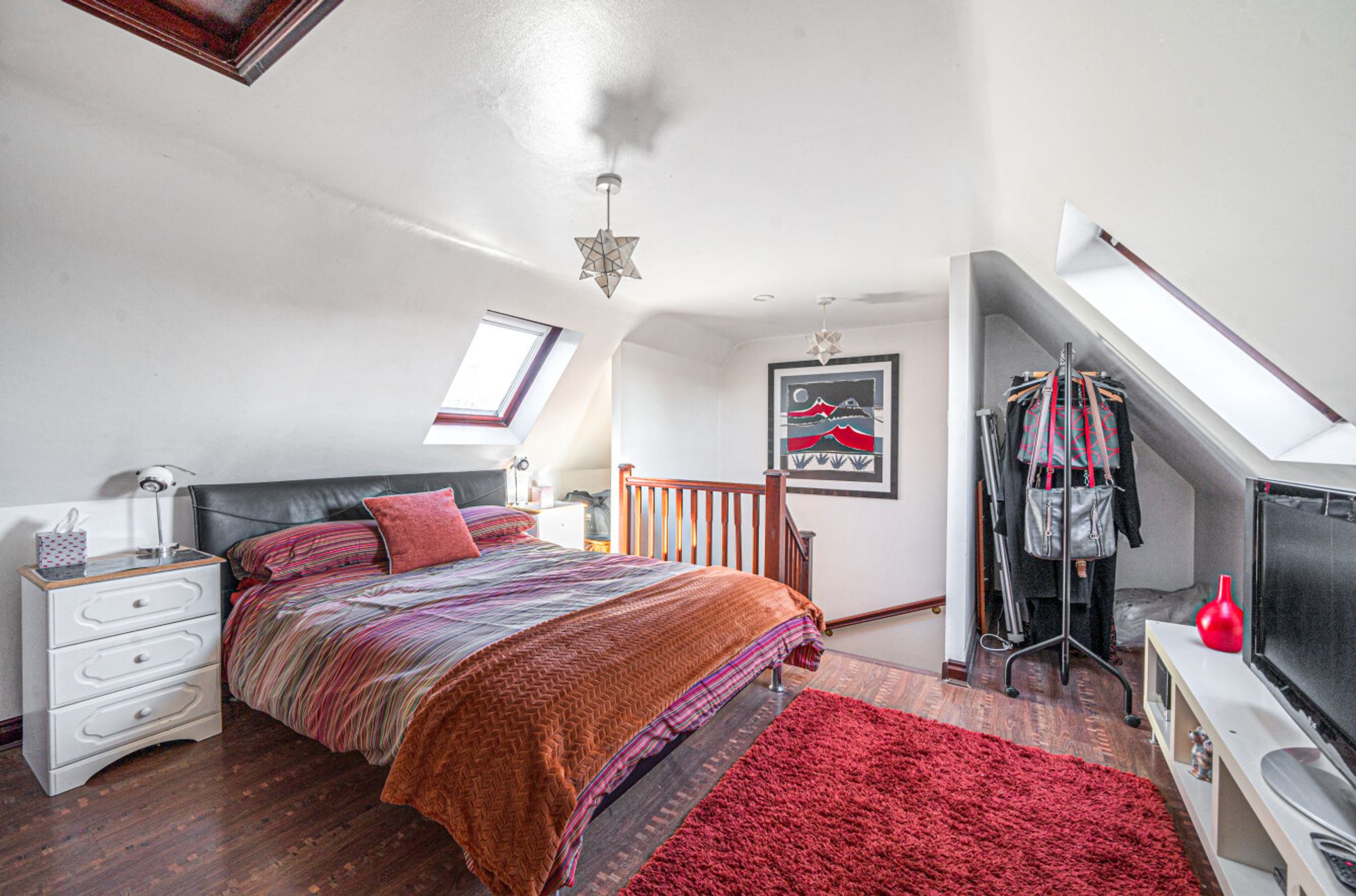 3 bed mid-terraced house for sale in Coach Drive, Pershore 11