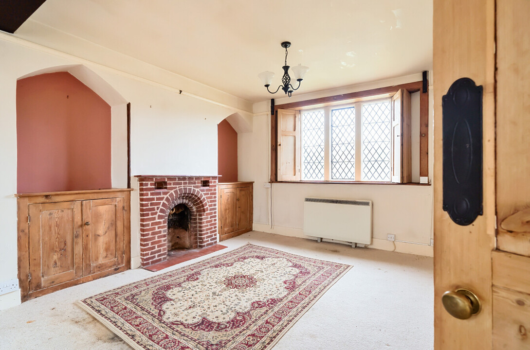 2 bed semi-detached house for sale in Combrook, Warwick  - Property Image 3