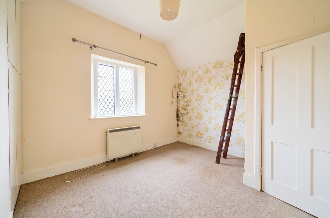 2 bed semi-detached house for sale in Combrook, Warwick  - Property Image 6