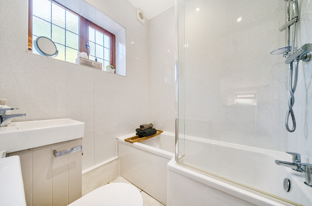 2 bed house for sale in Upton Road, Worcester  - Property Image 11