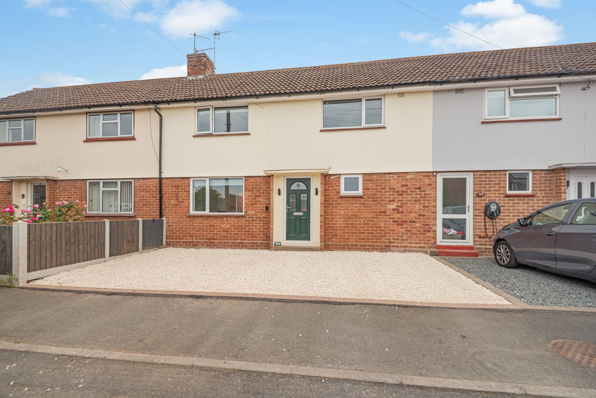 3 bed terraced house for sale in Orchard Grove, Worcester  - Property Image 1