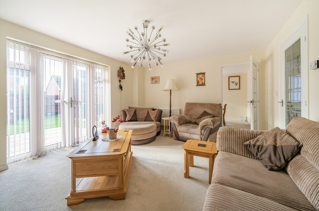 4 bed detached house for sale in Furrow Close, Worcester  - Property Image 5