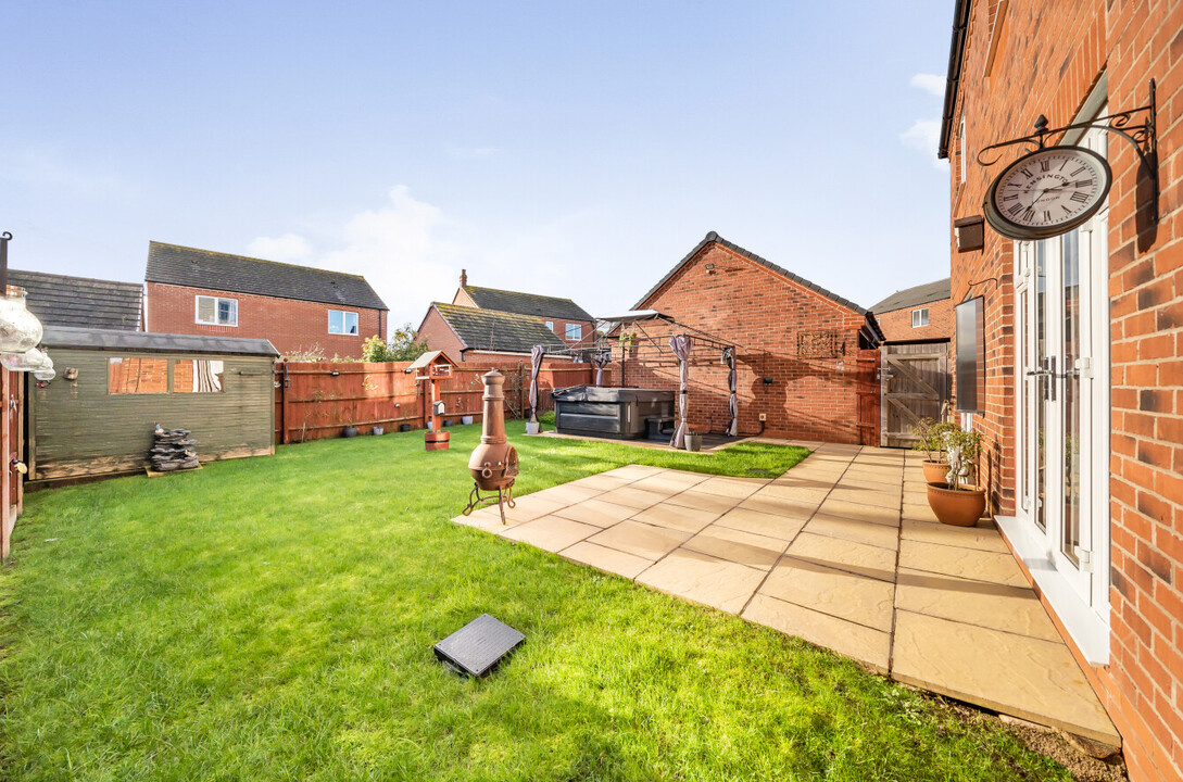 4 bed detached house for sale in Furrow Close, Worcester  - Property Image 17