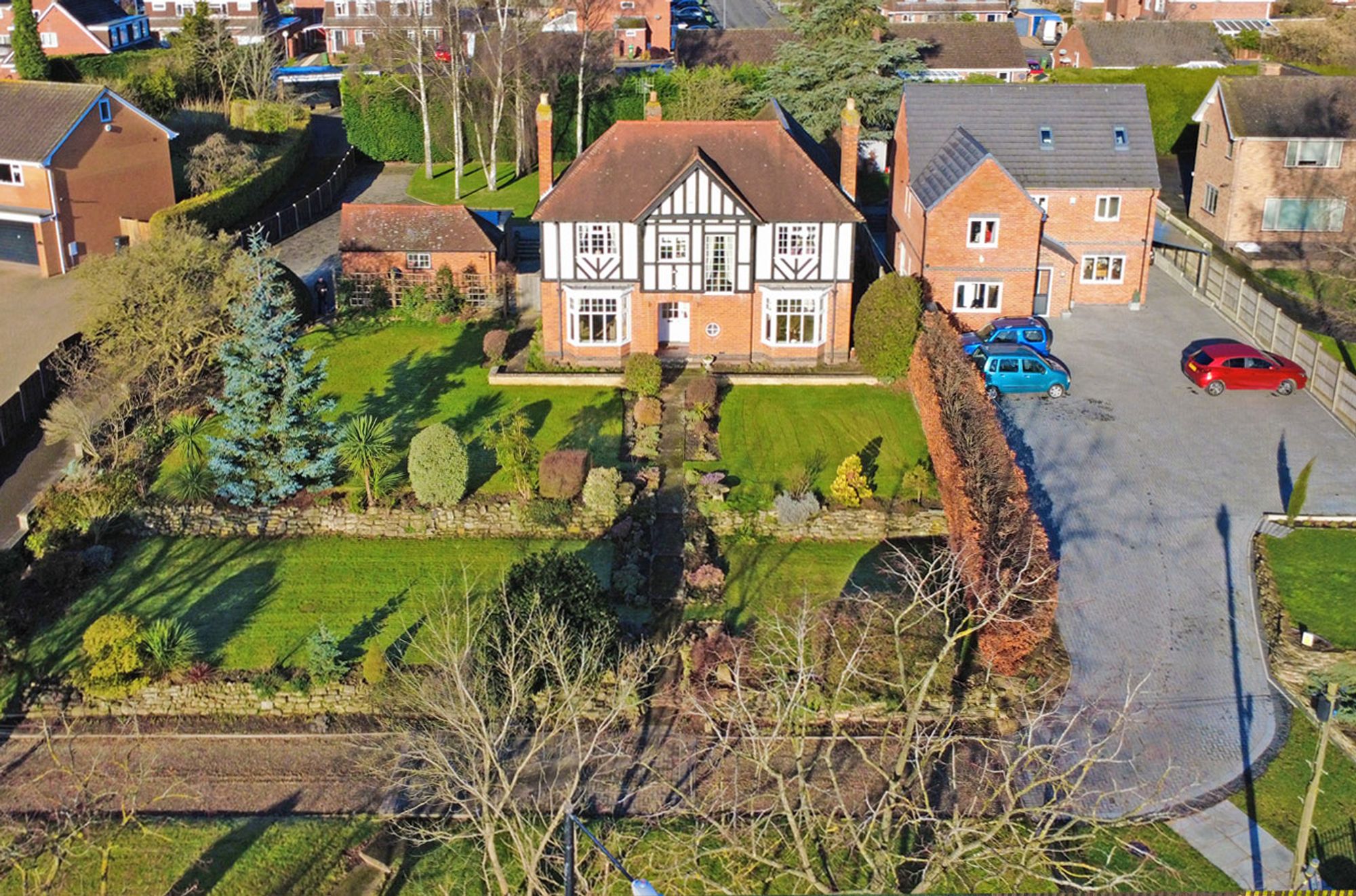 4 bed detached house for sale in Station Road, Pershore  - Property Image 1