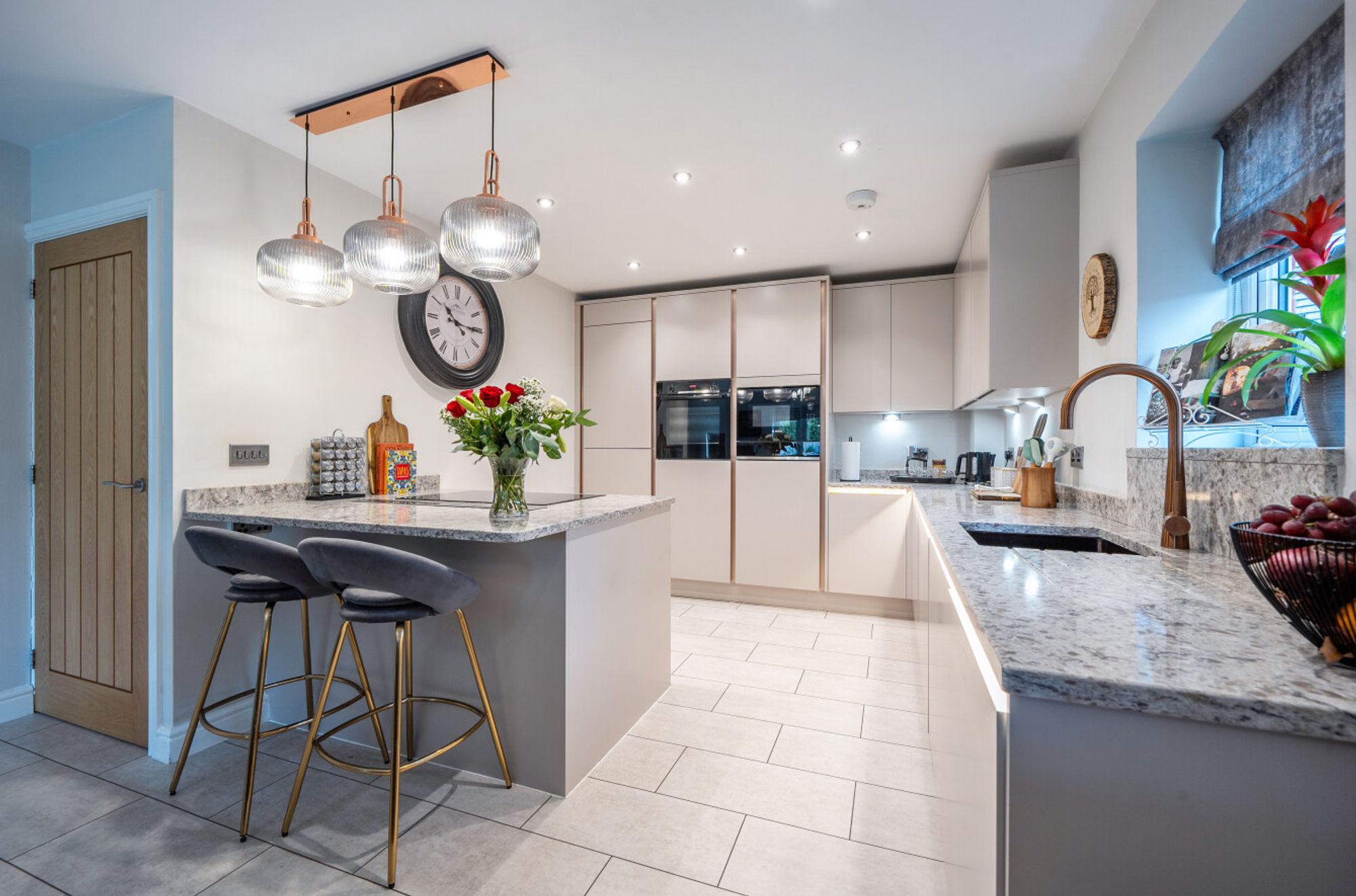3 bed detached bungalow for sale in Upton Drive, Worcester  - Property Image 3