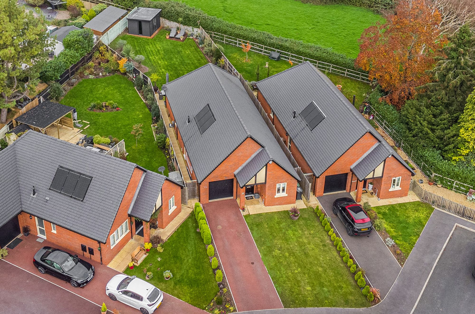 3 bed detached bungalow for sale in Upton Drive, Worcester, WR8