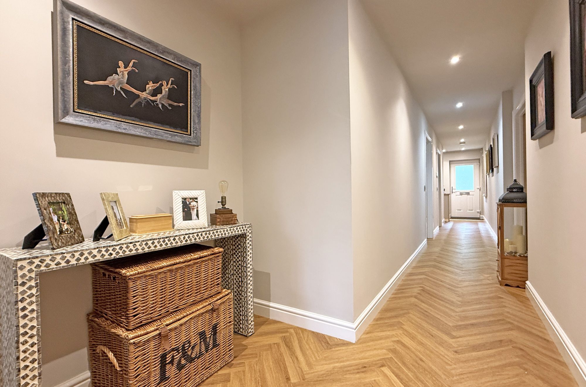 3 bed detached bungalow for sale in Upton Drive, Worcester  - Property Image 5