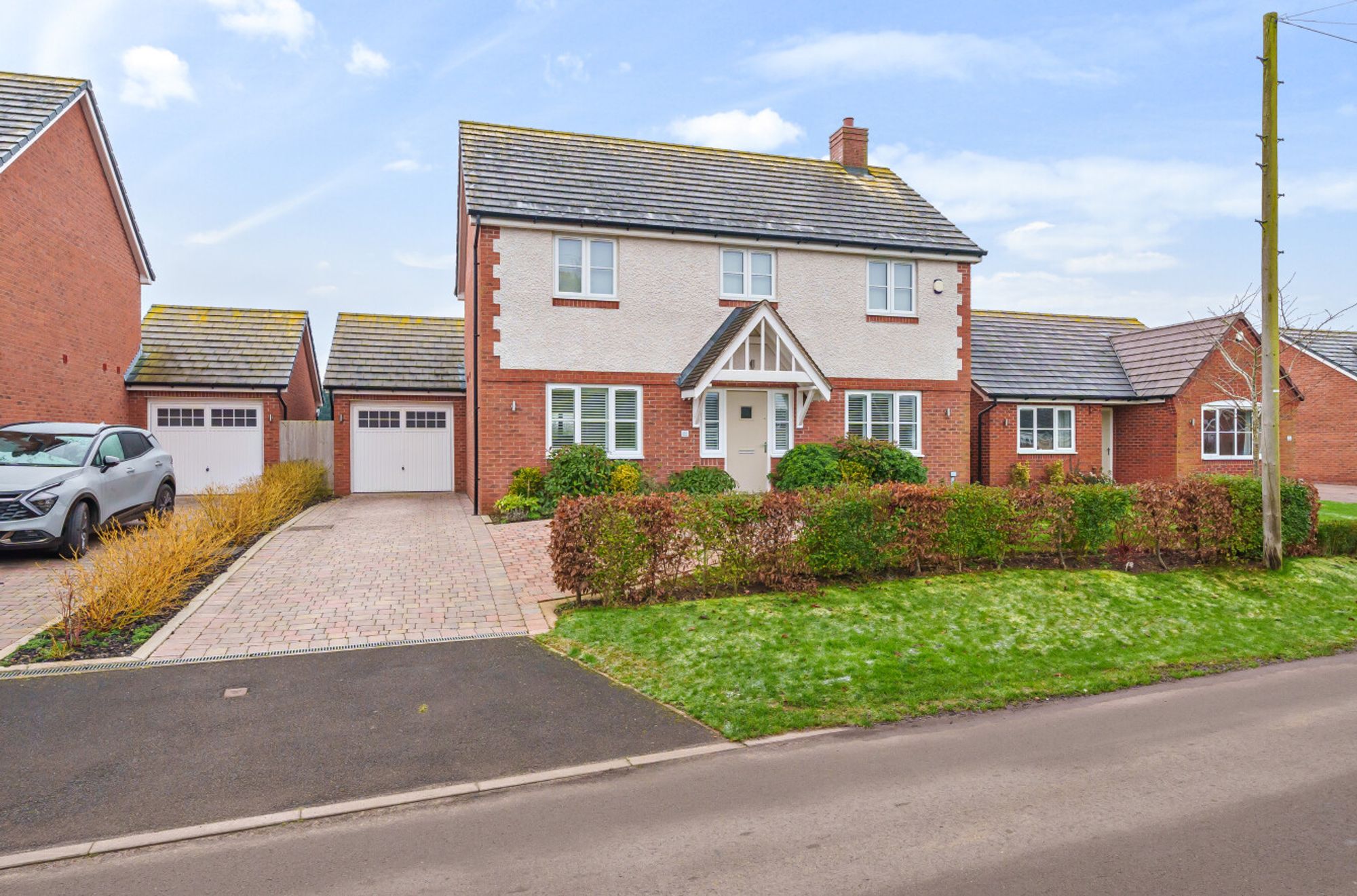 4 bed detached house for sale in Blacksmiths Lane, Pershore  - Property Image 1