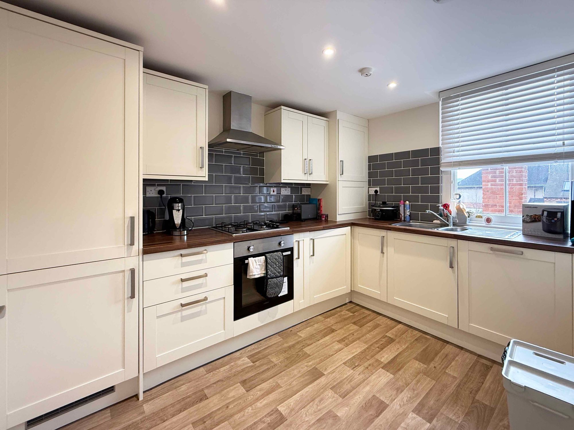 2 bed apartment to rent in Worcester Road, Pershore  - Property Image 1