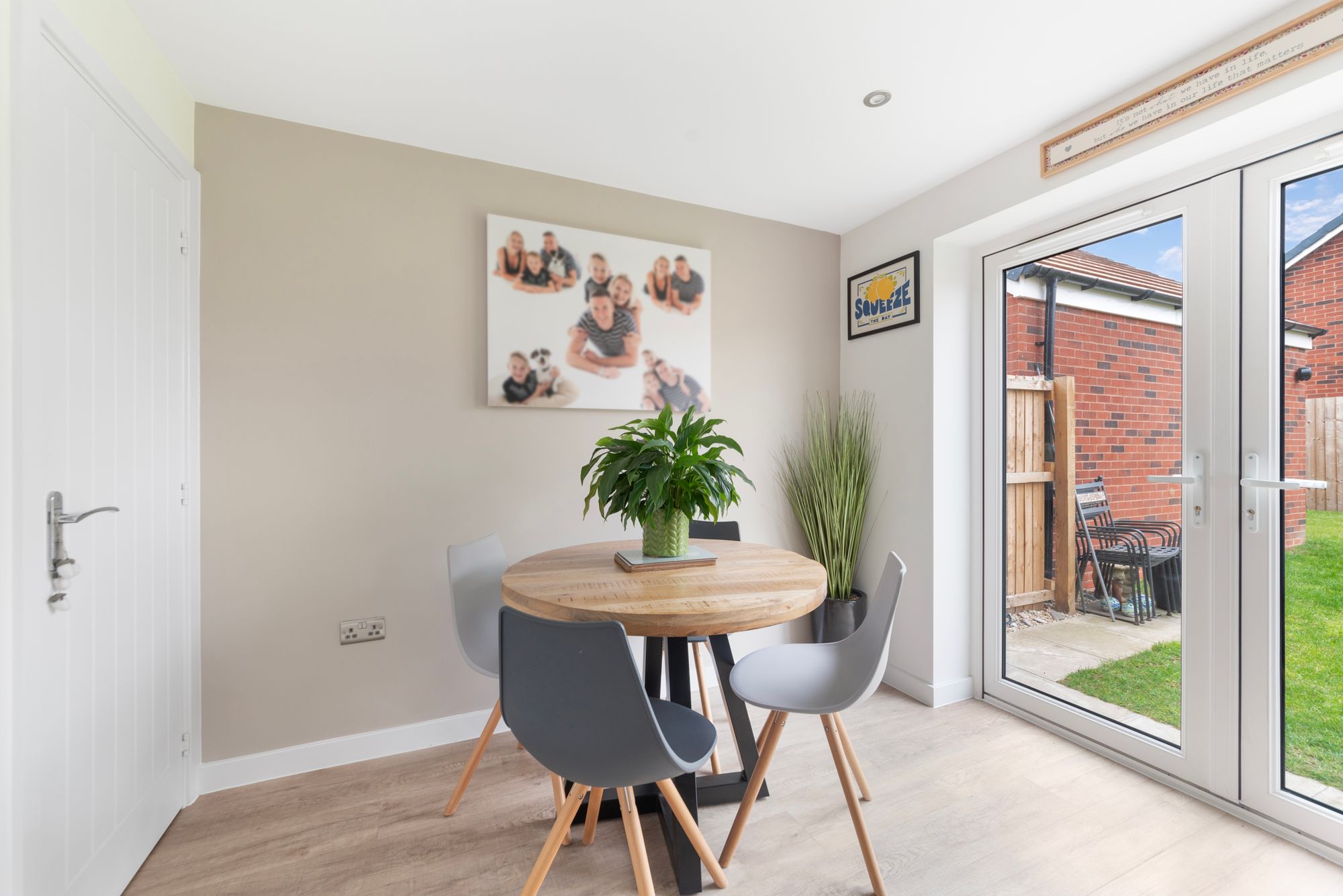 3 bed detached house for sale in Jubileum Crescent, Pershore  - Property Image 5