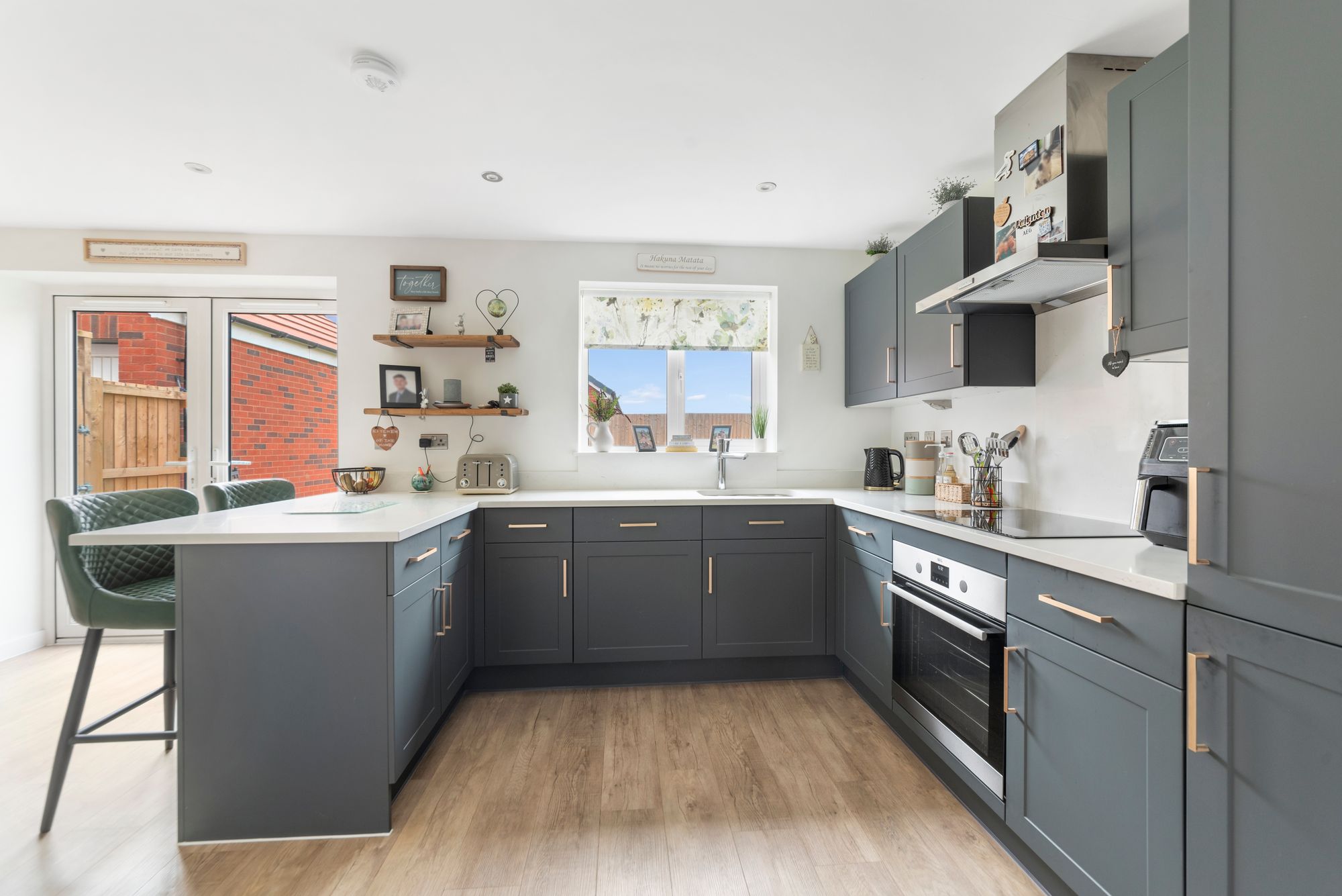 3 bed detached house for sale in Jubileum Crescent, Pershore 2